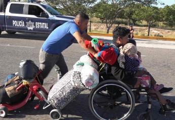 La caravana migrante avanza cansada por el Estado de Oaxaca