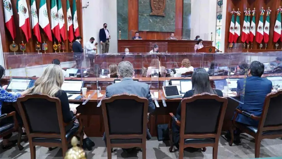 Congreso da lectura a terna que envió Rocha Moya para elegir al nuevo Fiscal