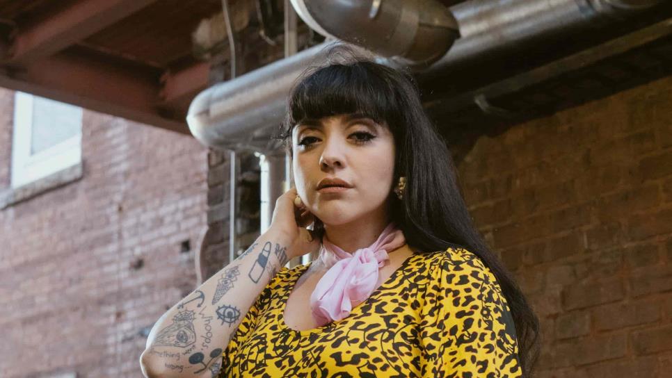 Mon Laferte confiesa que su disco «1940 Carmen» es hormonal e improvisado