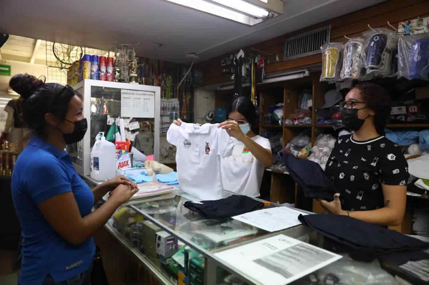 Reabrirán programa de uniformes, zapatos y útiles escolares: SEPyC