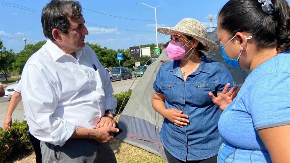 «No me muevo, no me quito y no me voy»: manifestante del sector Salud