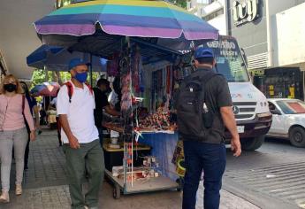 En operativo retiran mercancía en banquetas del Centro de Culiacán