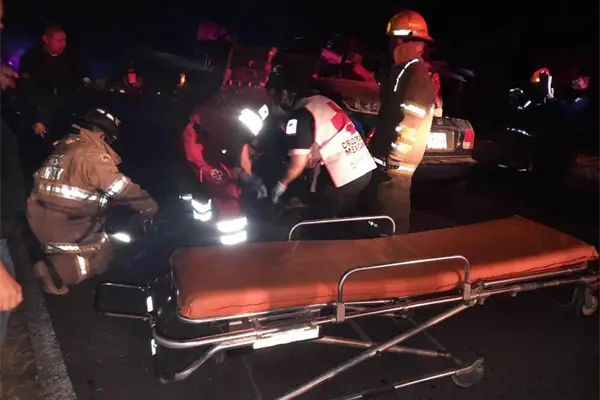 Hombre muere al ser embestido cuando cambiaba un neumático en Guasave Hombre muere al ser embestido cuando cambiaba un neumático en Guasave