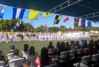 Condecoran y dan ascensos a personal naval de Mazatlán