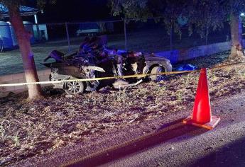 Volcadura deja un hombre muerto y un herido en La Vuelta, Navolato,