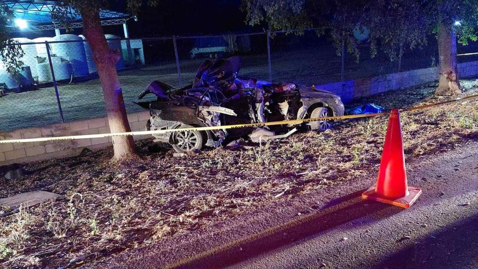 Volcadura deja un hombre muerto y un herido en La Vuelta, Navolato,