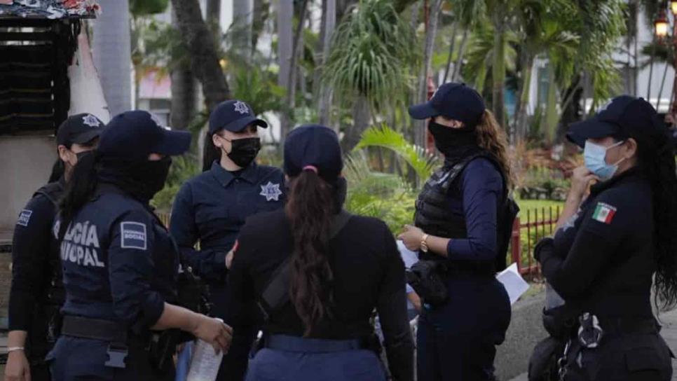 Resguardan Ayuntamiento de Mazatlán ante posible movimiento feminista