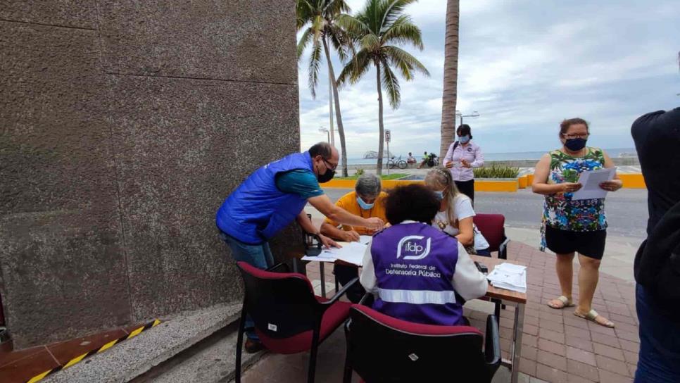 Vecinos de Los Pinos en Mazatlán denuncian exceso de ruido Vecinos de Los Pinos en Mazatlán denuncian exceso de ruido