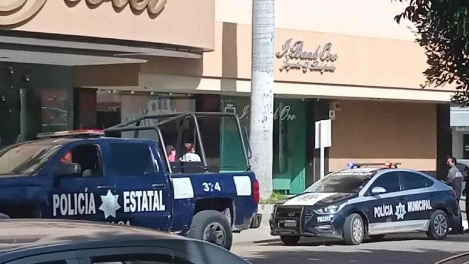 Asaltan joyería en pleno Centro de Los Mochis