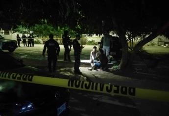 Sujetos golpean a cachazos y balean a un joven en el sector Barrancos, en Culiacán