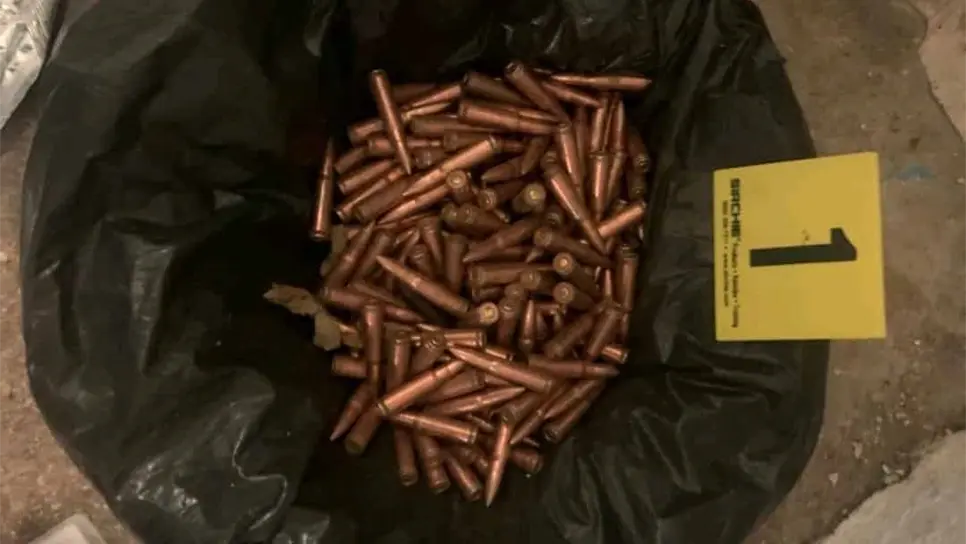 FGR asegura drogas, armas y dinero