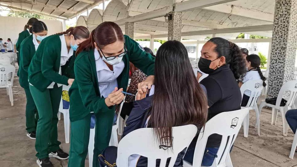 Nueve municipios activan módulos de vacunación anticovid para niños y mayores