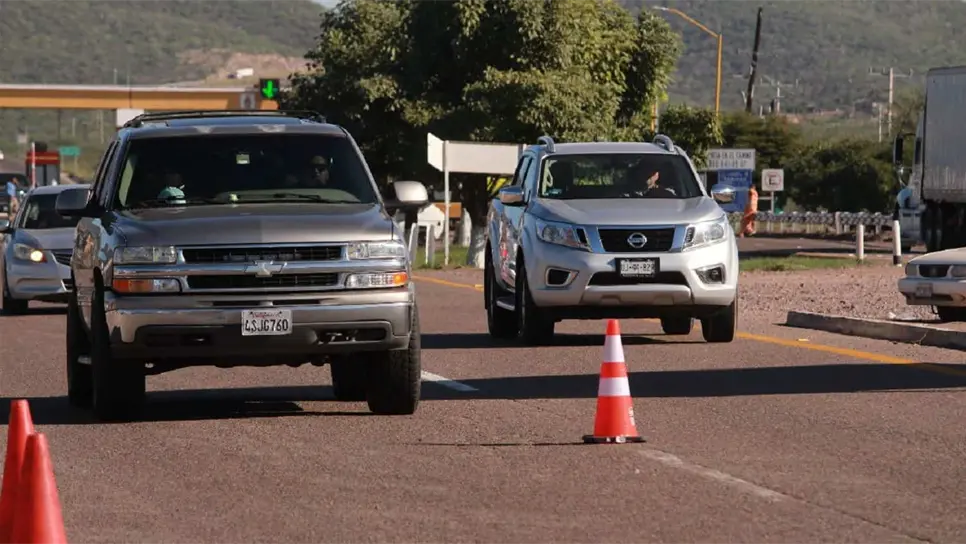 Carros «chocolate» con letra en su serie son pocos en Sinaloa; han rechazado 400 . | FOTO: Temática.