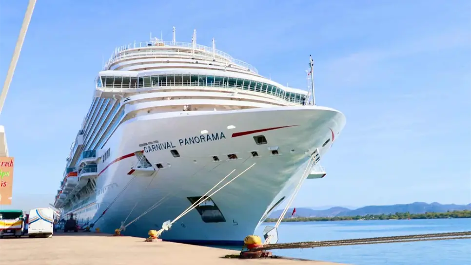 Más de 6 mil visitantes arriban a Mazatlán en cruceros