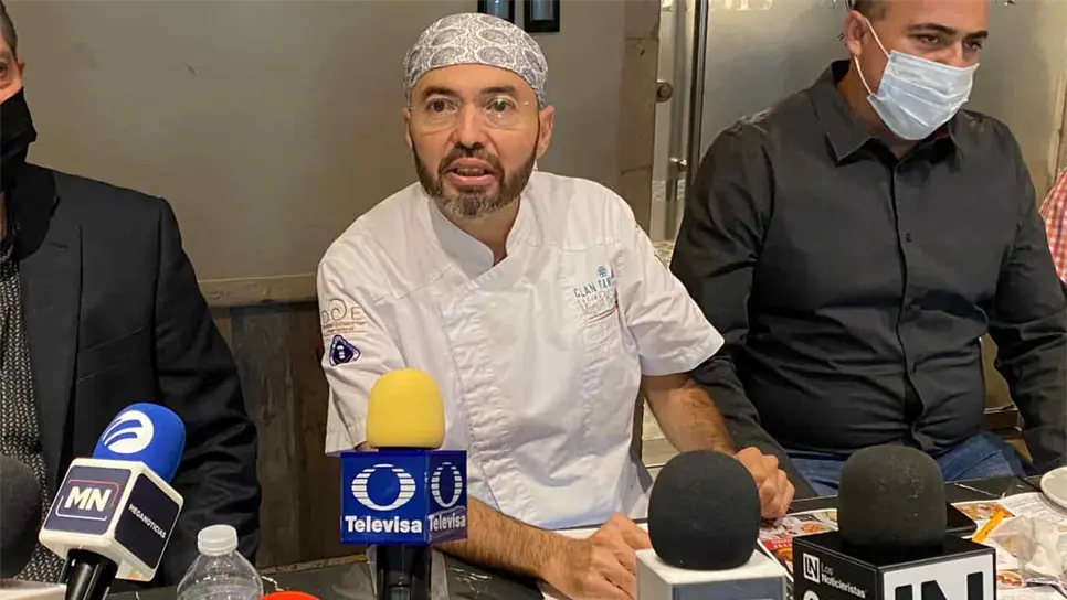 El 100 % de personal de restaurantes está vacunado contra Covid-19