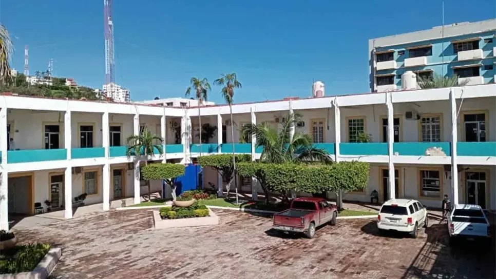 Los regidores piden que se investigue al Gobierno Municipal de Mazatlán por la adquisición de luminarias. FOTO: Luz Noticias | Temática.