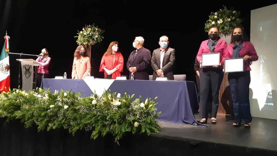 Maestras de la UAS ganan premio internacional «Categoría Docente Colectivo».