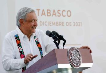 López Obrador llama conservador al INE por bloquear su consulta