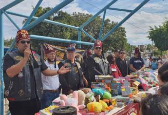 Club Shriner lleva juguetes a niños de Mazatlán