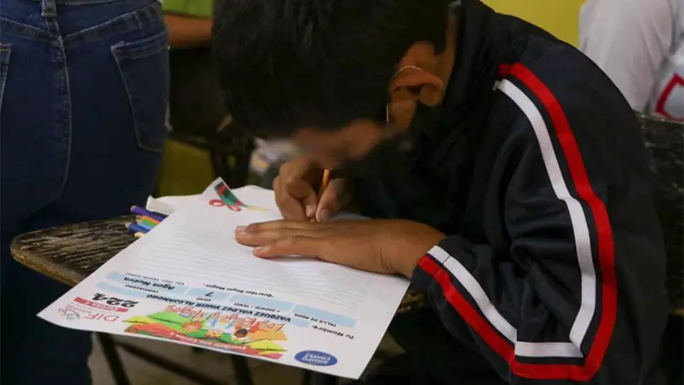 DIF Ahome por entregar los regalos de «Escribe una cartita a Santa y Los Reyes Magos»