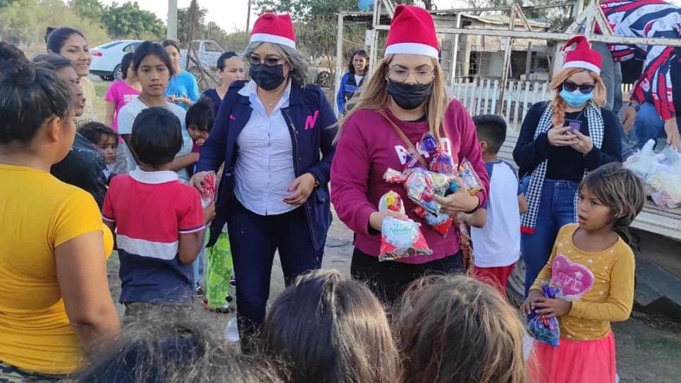 Familias de Los Mochis reciben cenas navideñas en la víspera de la Noche Buena