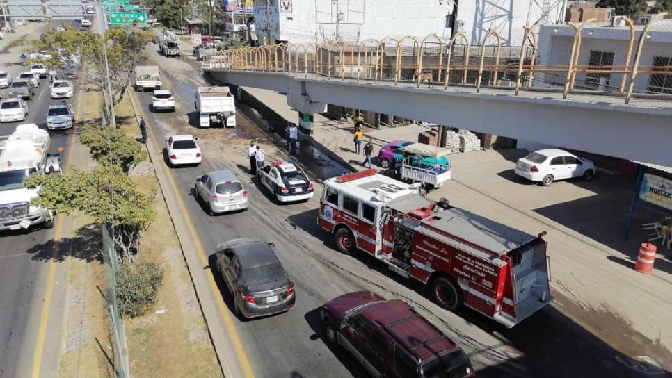 Choque ocasiona tráfico lento en Luis Donaldo Colosio, Mazatlán