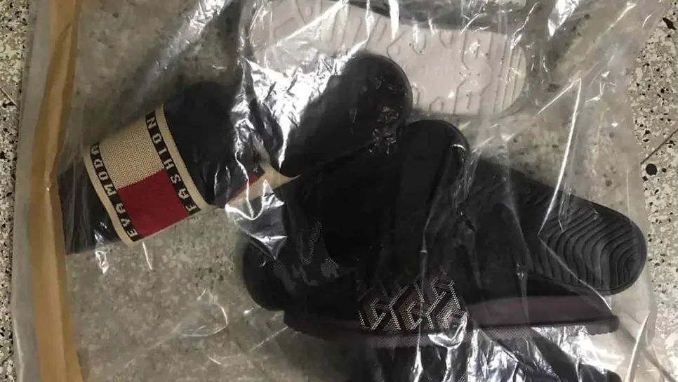 Lo detienen por robar sandalias y 100 pesos; la motocicleta no le prendió