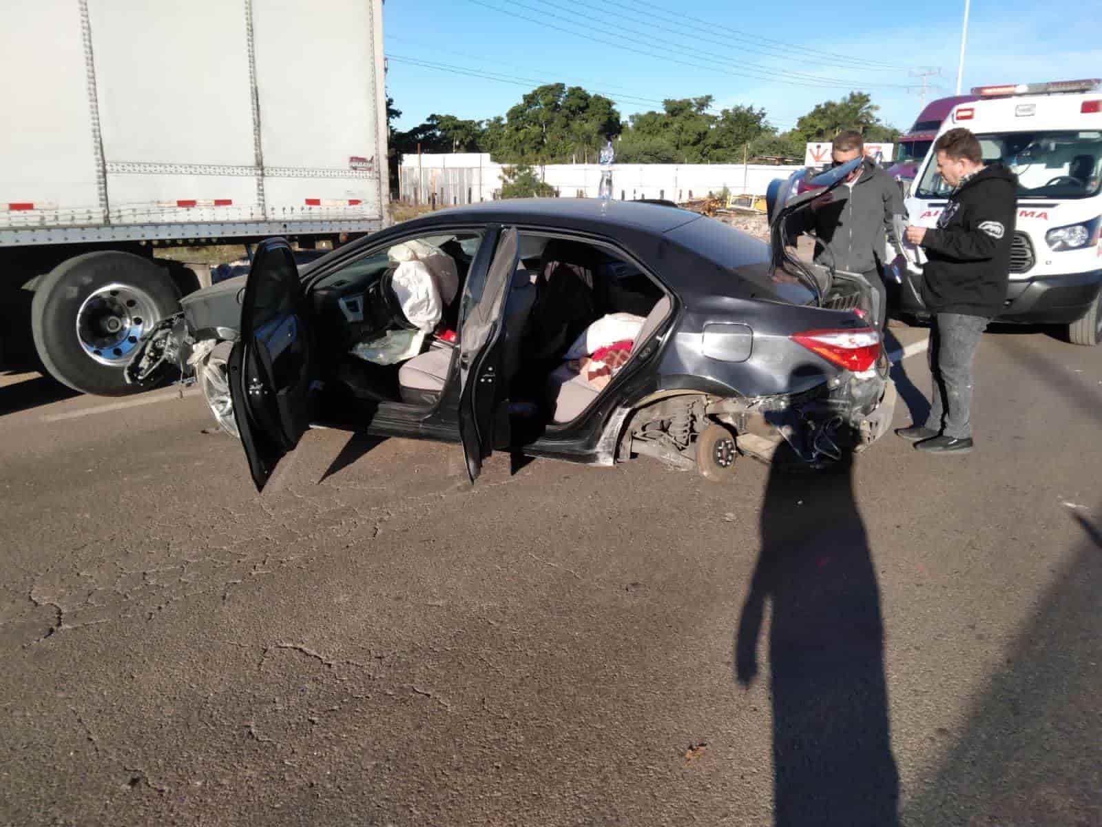 Choque en la México 15 deja una mujer lesionada