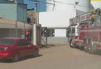 Trasladan a hombre grave tras intoxicarse al caer a un silo, en Bachigualato