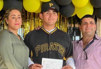 El sinaloense Carlos Tirado firma con Piratas de Pittsburgh