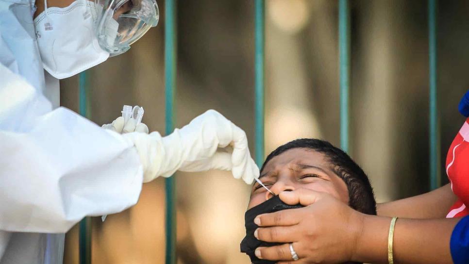 México suma 49 mil 906 contagios por Covid-19, tercera cifra récord en pandemia