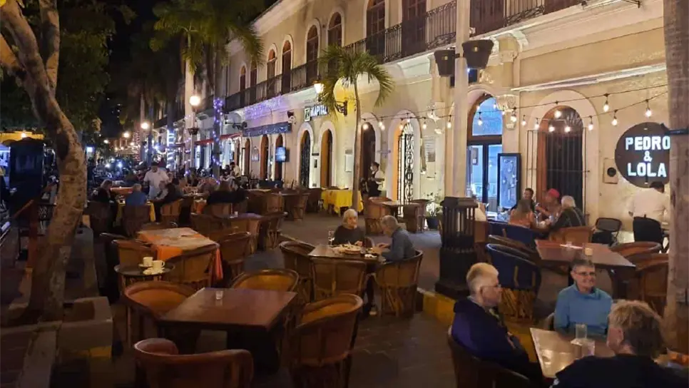 Restaurantes de Mazatlán cumplen con protocolos sanitarios: COEPRISS
