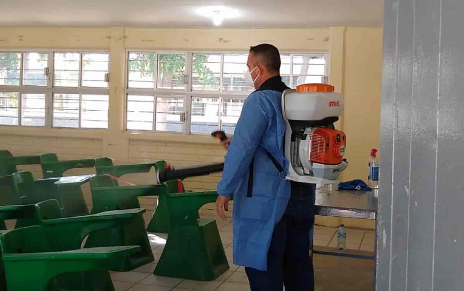 Escuelas se preparan para el regreso a clases presenciales