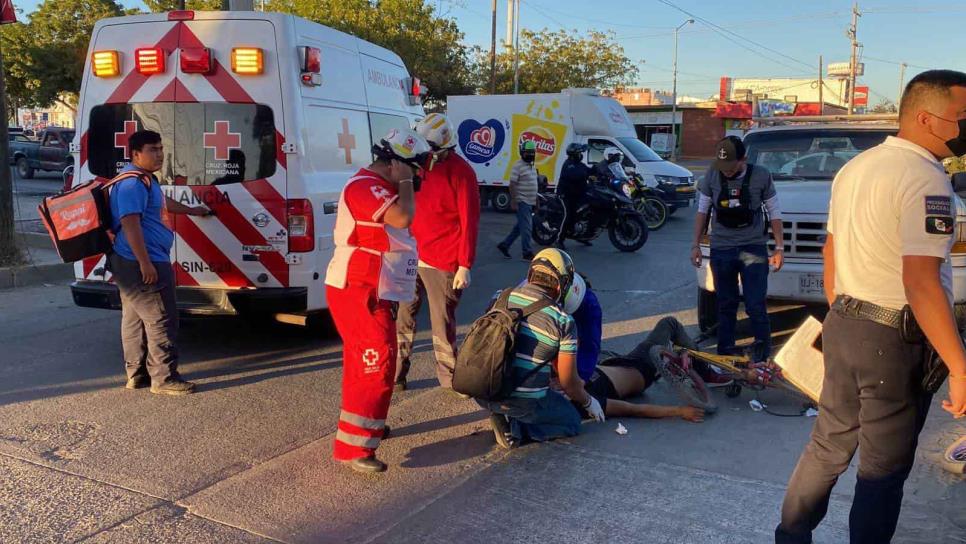 Arrolla camioneta a albañil en Mazatlán y lo deja grave Arrolla camioneta a albañil en Mazatlán y lo deja grave