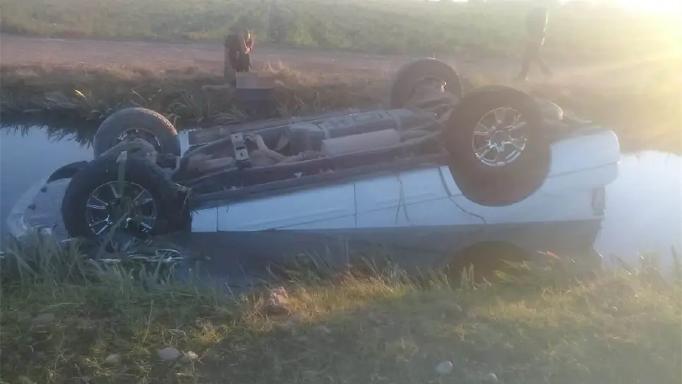 Muere un hombre tras caer a un canal de riego en Guasave