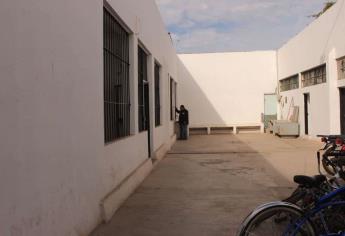 Regidores no creen versión de suicidio en celdas de Barandilla