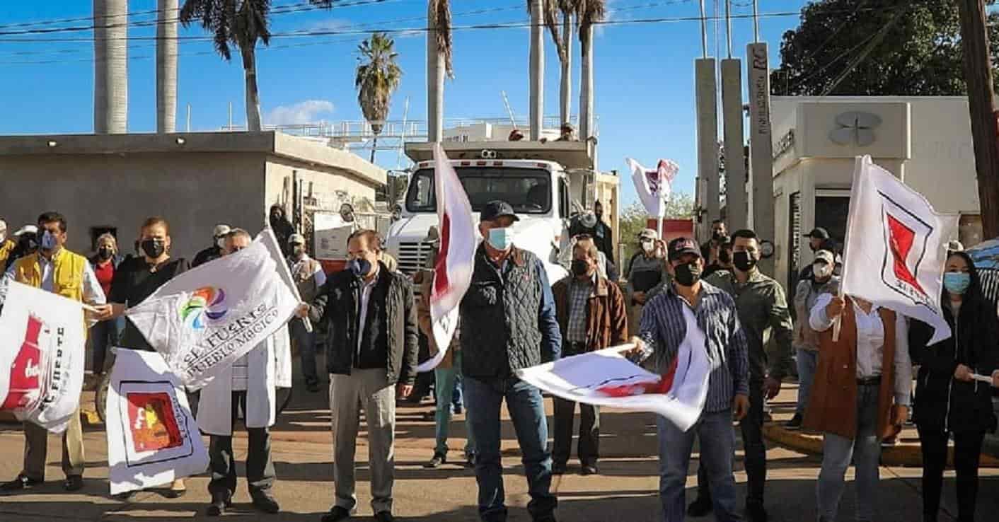 Autoridades de El Fuerte iniciaron, esta mañana, un programa de Descacharrización. FOTO: Cortesía.