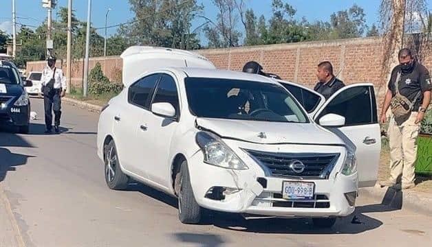 Tercer implicado en el asalto a cuentahabientes de Los Mochis se fugó con la pistola y los $70 mil Tercer implicado en el asalto a cuentahabientes de Los Mochis se fugó con la pistola y los $70 mil