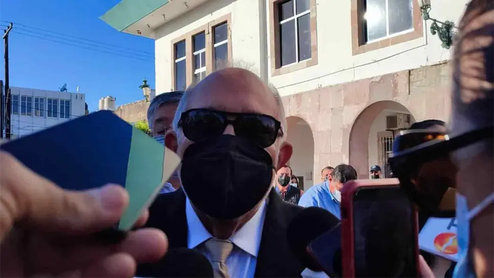 El Carnaval de Mazatlán sigue en pie: «Químico» Benítez