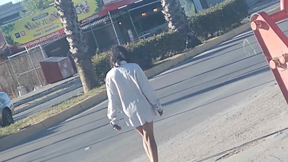 Auxilian a mujer que deambulaba desorientada por calles de Culiacán Auxilian a mujer que deambulaba desorientada por calles de Culiacán