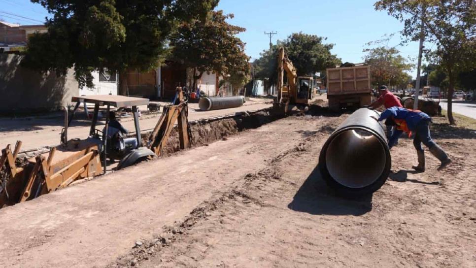 Avanza la rehabilitación del colector Rosendo G. Castro en Los Mochis