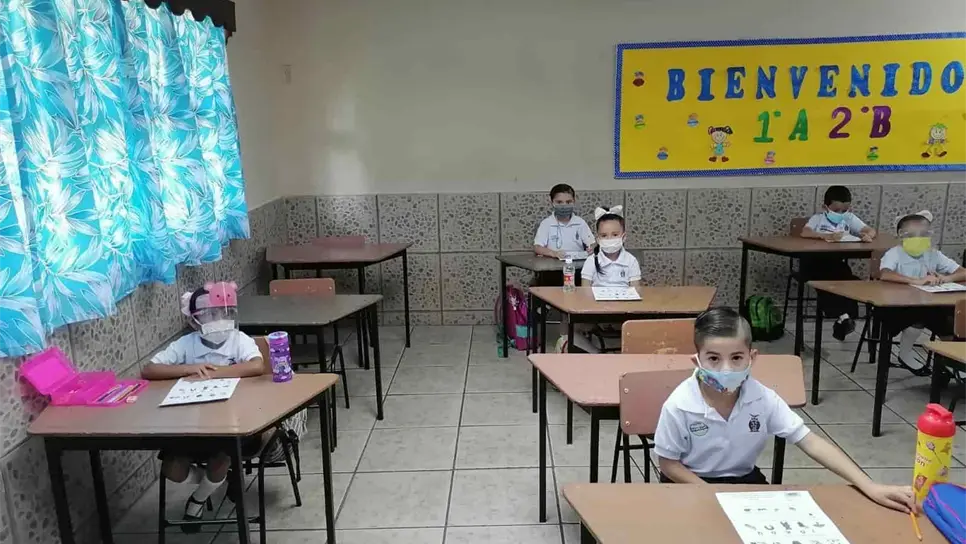 Los contagios siguen activos en escuelas; hay 10 en alumnos y 2 en maestros