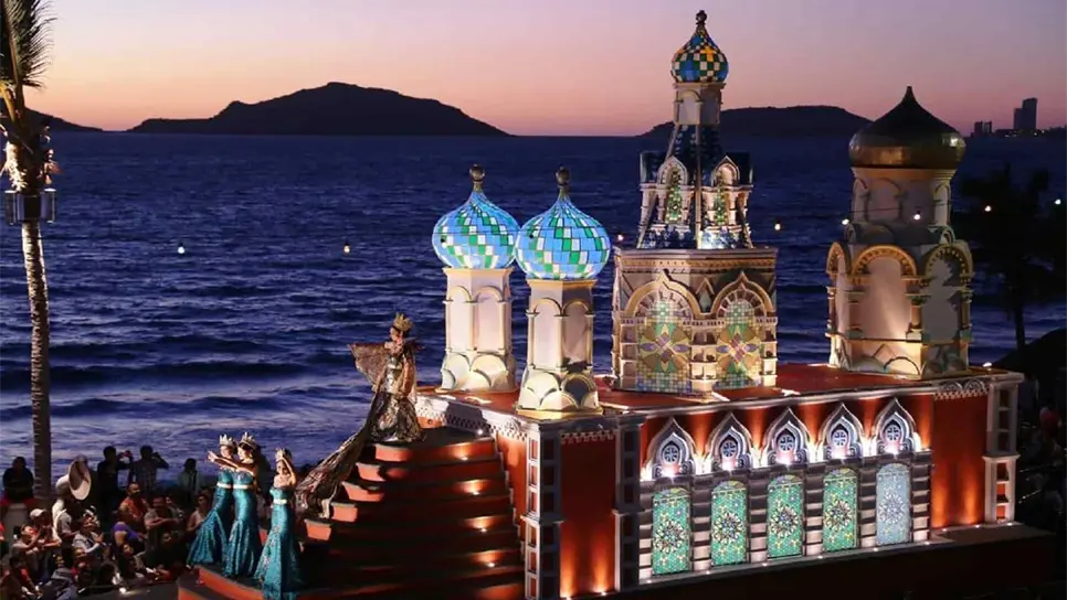 Rectora de la UAdeO llama a jóvenes a no asistir al Carnaval de Mazatlán