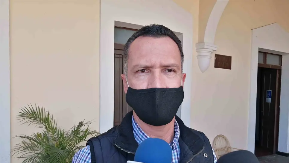 Con un solo vactor atienden los problemas de drenaje de El Fuerte