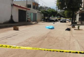 A balazos, ejecutan a un hombre en colonia Laureles Pinos, en Culiacán