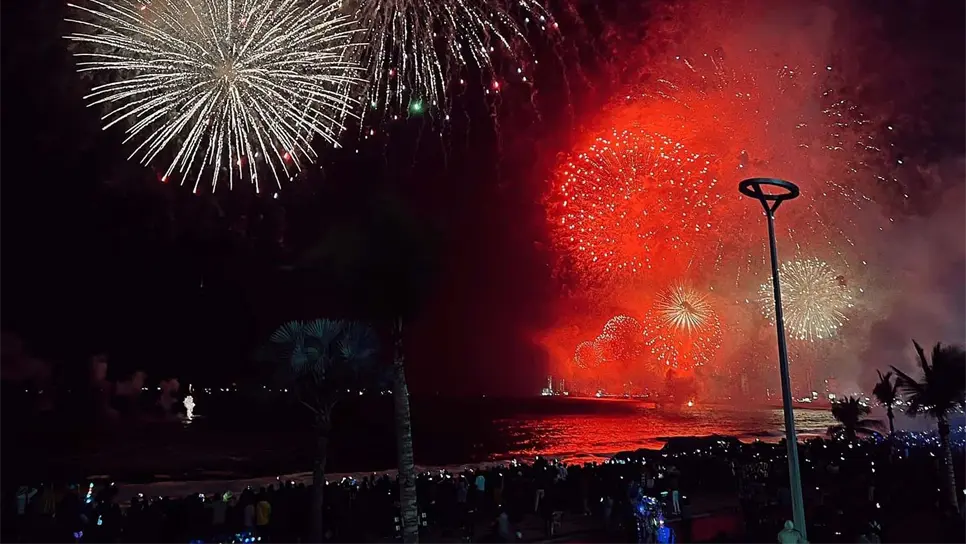 Para el Carnaval de Mazatlán 2023, el Combate Naval regresará a Olas Altas