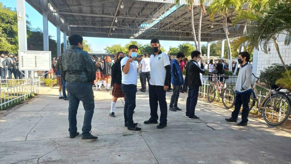 Maestros de Conalep se mantienen en «rebeldía»; sin dar clases