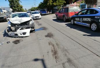 Accidentes en Los Mochis dejan dos lesionados