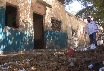 Casas vandalizadas son nido de «ratas» y drogadictos, en Los Mochis