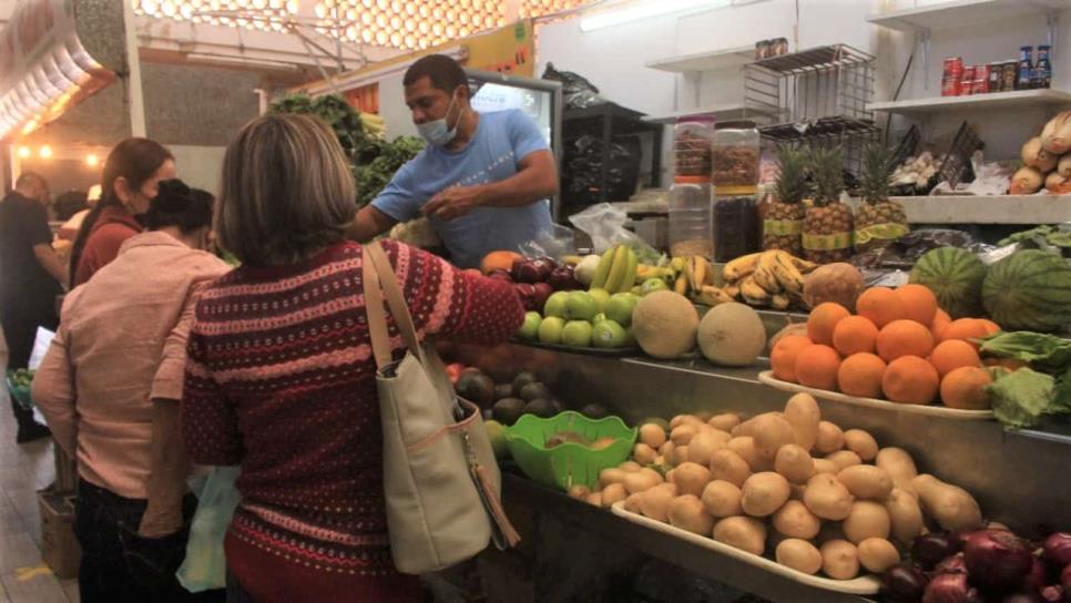 ¡Ya no alcanza! Comida, gas, gasolina, todo sube